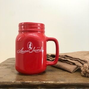 Bright Laura Secord Red White Mason Mug Dining Tea Coffee Hot Chocolate Cold New